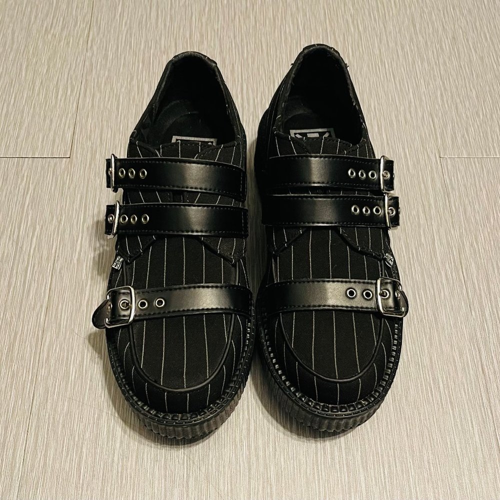 T.U.K. Shoes V9403, Black, Size 8